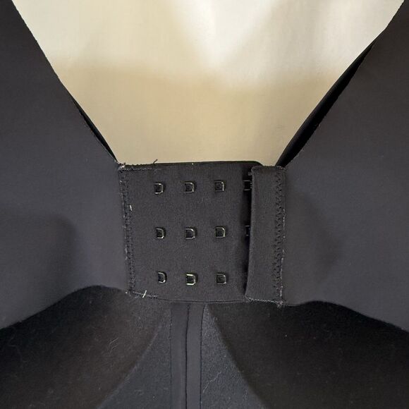 Soma Vanishing 360 Wireless Bra Women's 42D Solid Black Padded Adjustable - Picture 5 of 9